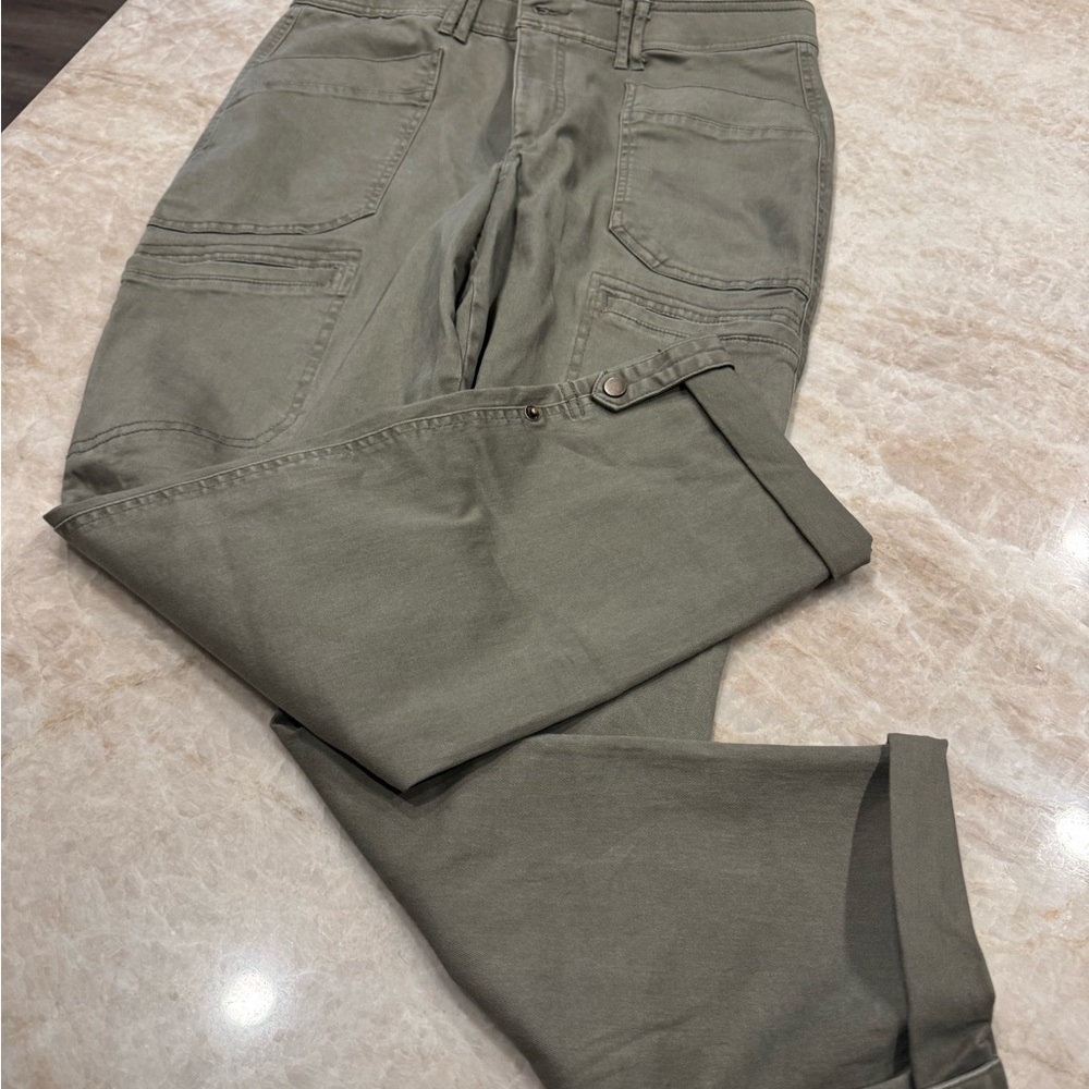 Democracy Women's Sage Cargo Pants